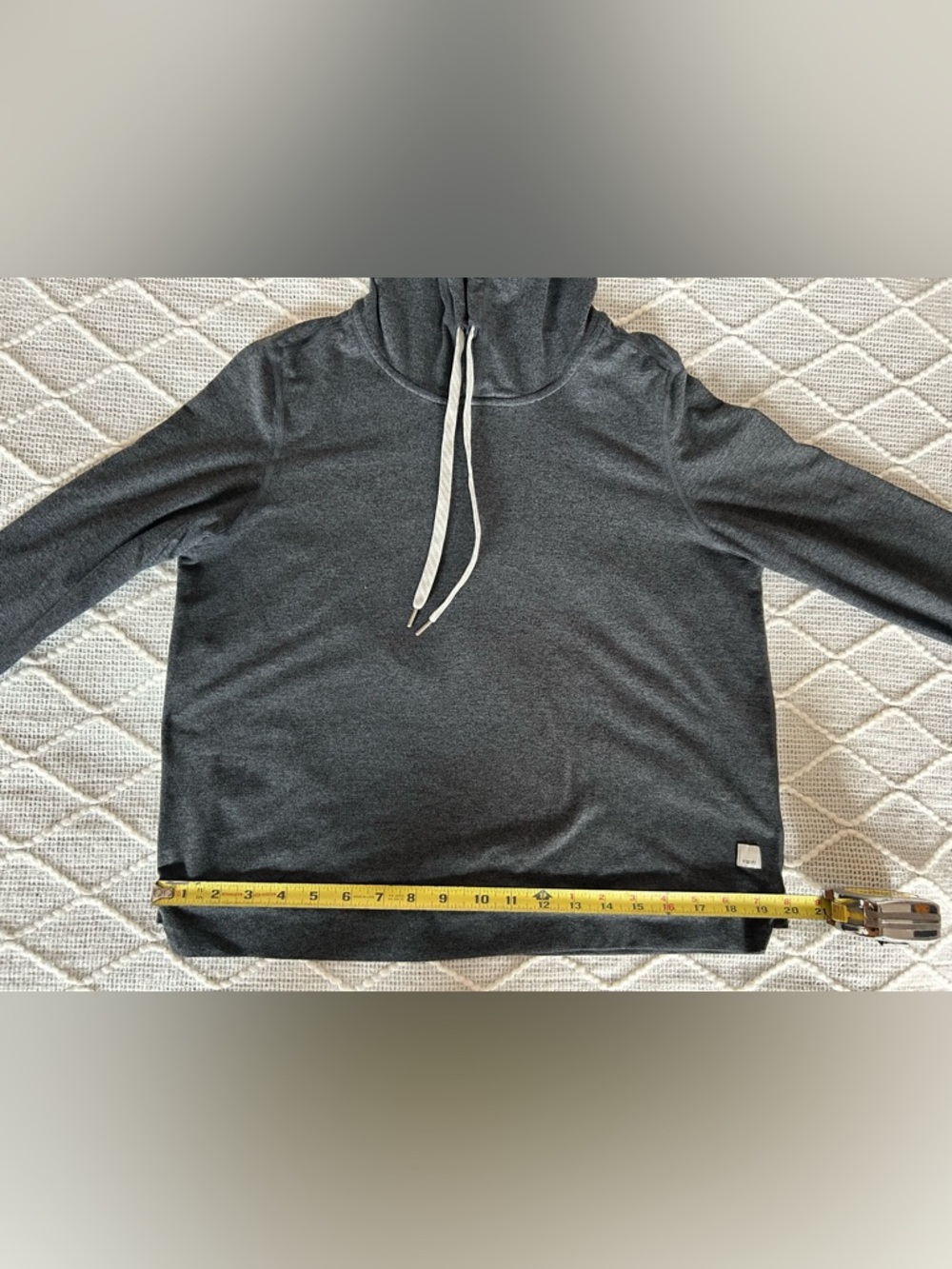Vuori Women’s Soft Hoodie Charcoal Gray size medium - Picture 4 of 9
